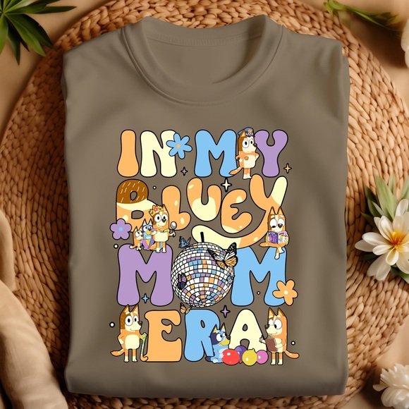 Bluey Character Graphic Tee mom era - Picture 3 of 3